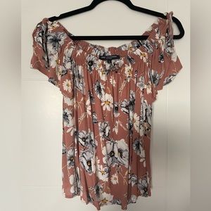 Off-shoulder top - Size L